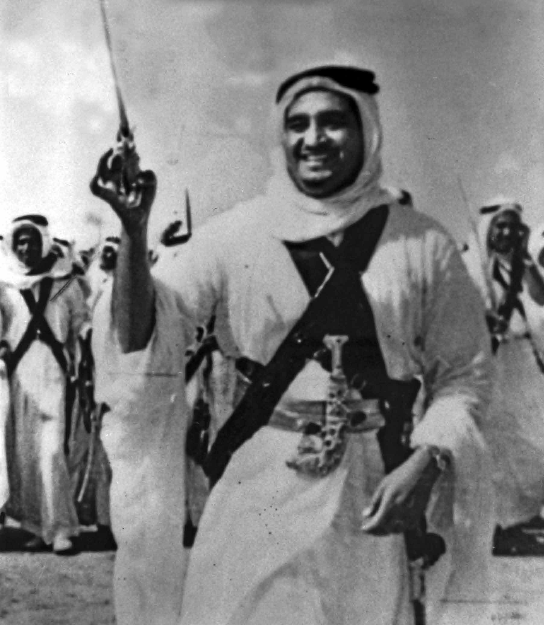 صور نادرة للملك فهد في "كتاب" 454c4785-7b18-4e55-88c8-592dfdacb96b