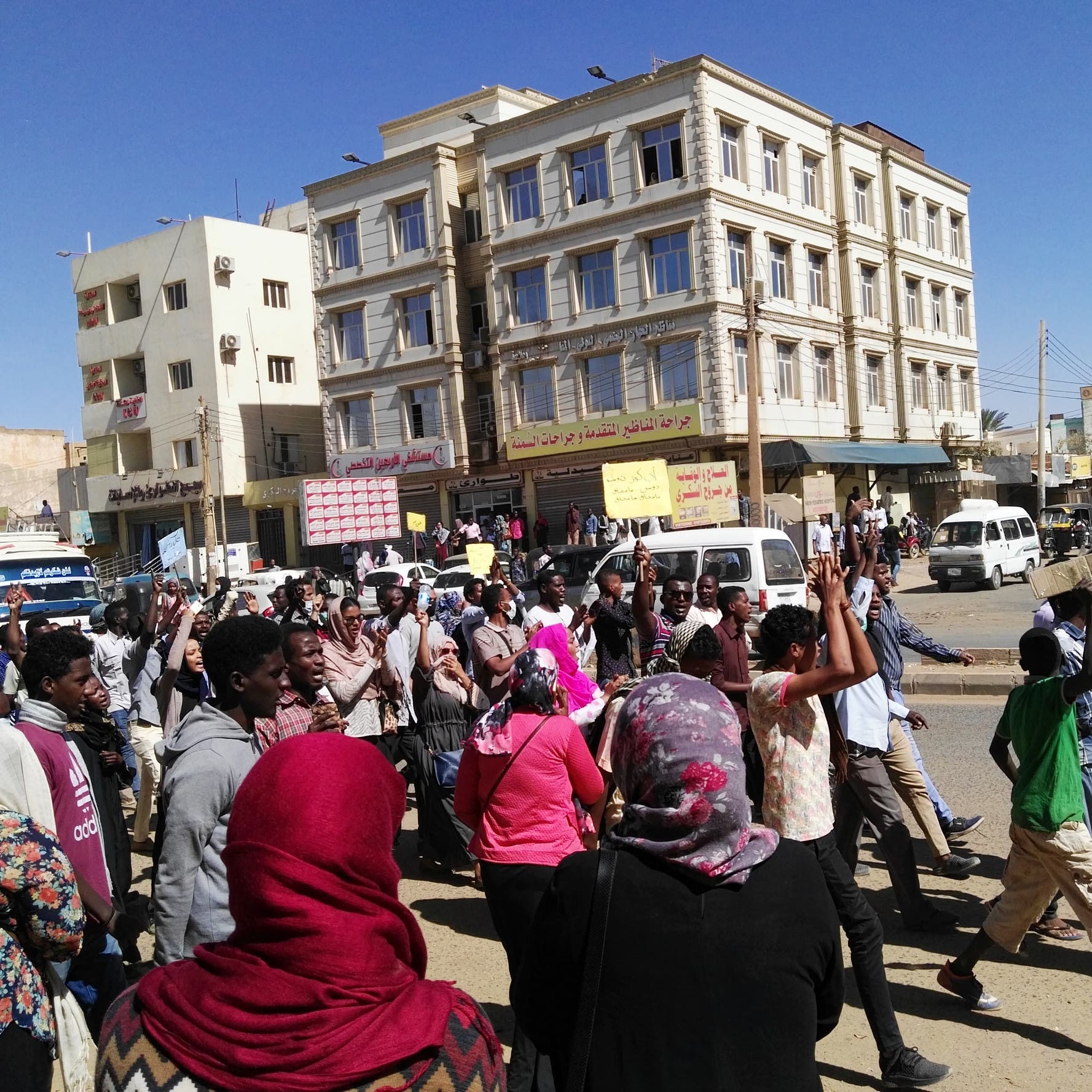 لجنة أطباء السودان: مقتل متظاهر وإصابة آخرين خلال تظاهرات أم درمان