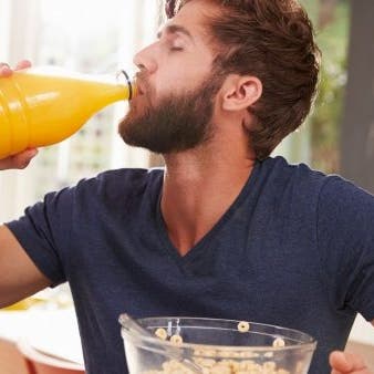 أهم 9 طرق لعلاج الإمساك في المنزل 11 احذر.. أطعمة غنية بالألياف سلبياتها تفوق فوائدها أكثر مما تعتقد
