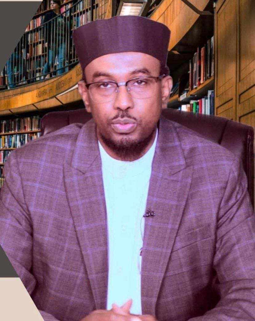 الداعية الإخواني محمد حسن آدم