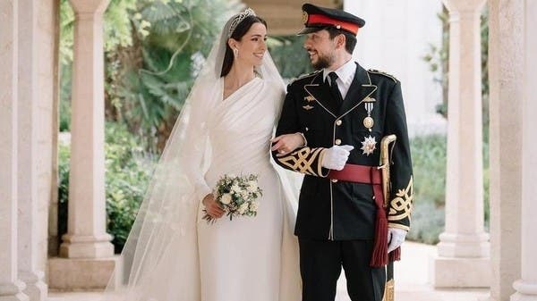 In Photos Queen Rania Shares Images From Wedding Of Jordans Crown