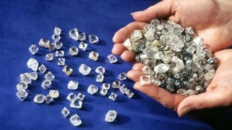 علماء يصنعون الماس في دقائق معدودة داخل المختبر