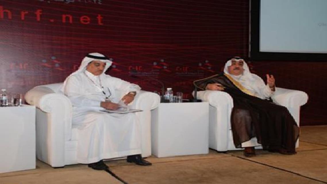 عادل فقيه متحدثاً أمام منتدى جدة للموارد البشرية