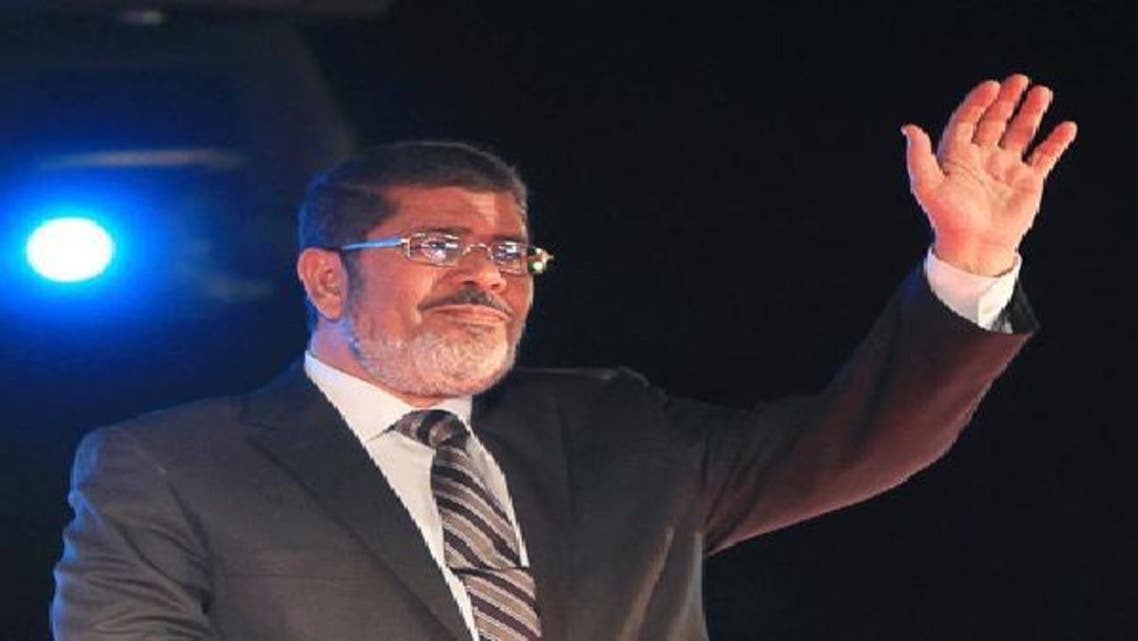 مرسي وقراراته الأخيرة رؤية قانونية ودستورية
