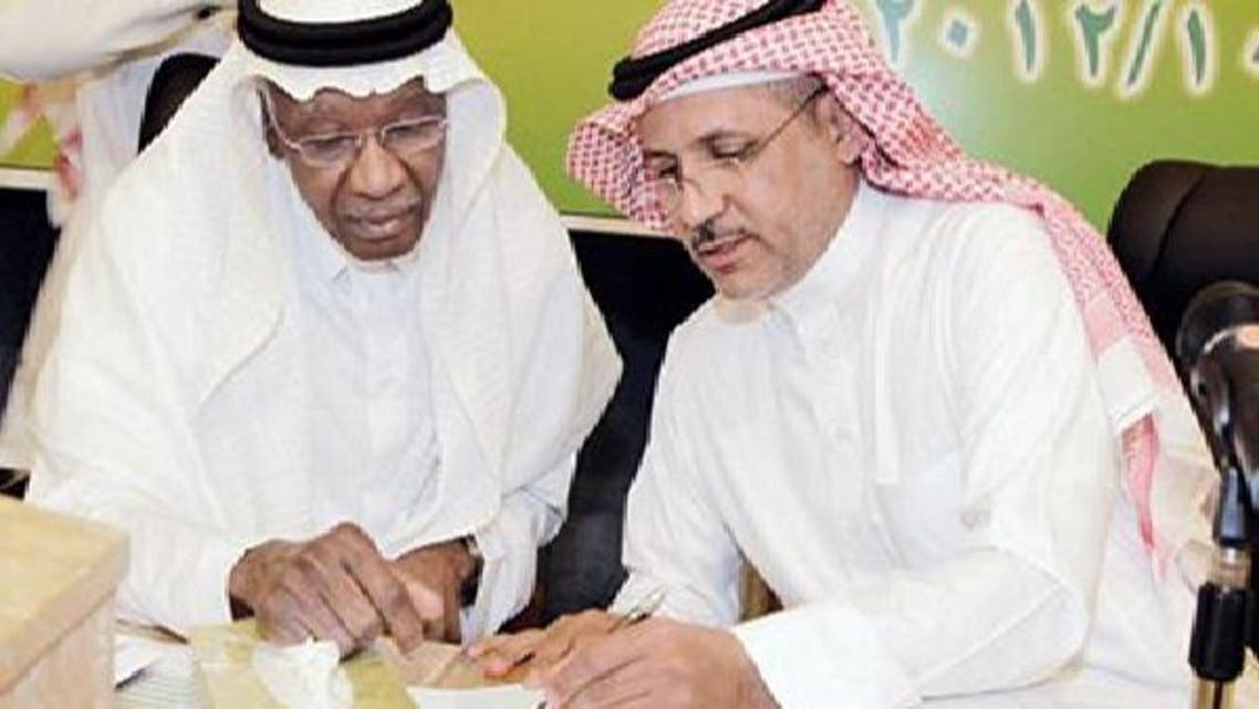 خالد المعمر \\"يميناً\\" وأحمد عيد المرشحان الوحيدان لمنصب رئيس الاتحاد السعودي