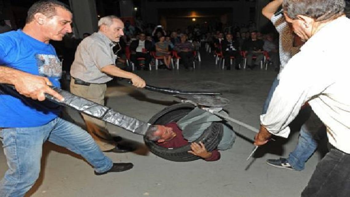 \\"هواة الظلام\\".. مأساة اللبنانيين في السجون السورية