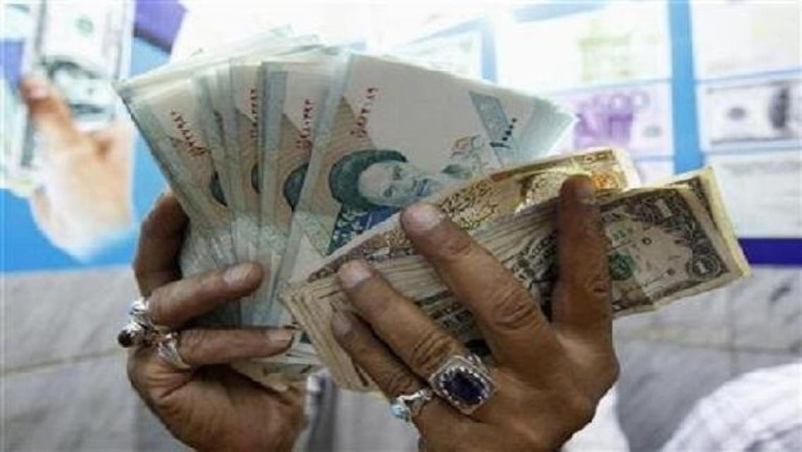 Dubai\'s currency dealers are keeping their trading ties with Iran alive, providing an important conduit for Iranians to do business with the rest of the world. (Reuters)