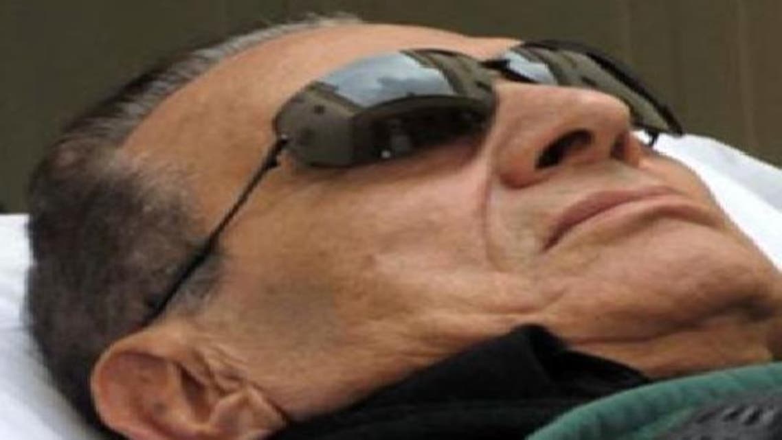 تقرير أشعة مبارك يكشف عن كسر في 3 ضلوع
