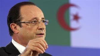 Frances Hollande says not in Algeria to apologize