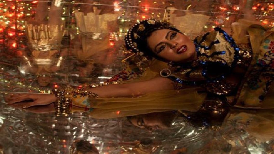 فيلم \\"الآنسة الفاتنة\\" للمخرج أشيم أهلواليا
