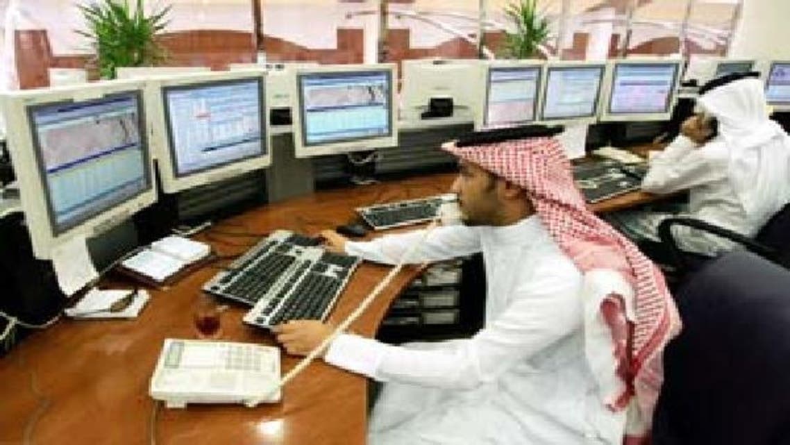 مستثمرون في السوق السعودية