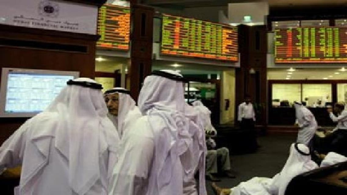 متعاملون في سوق دبي المالي