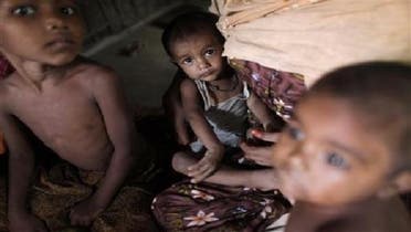 میانمار میں بدھ متوں کے حملوں کے بعد بے گھر ہونے والے روہنگیا بچے ایک کیمپ میں مقیم ہیں