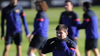 Messi recovers from knee injury makes Barca squad