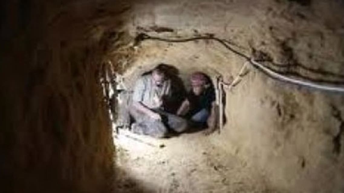 مصر تغمر أنفاق قطاع غزة بمياه الصرف الصحي