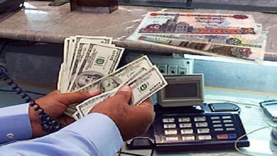 الجنيه المصري يسجل أعلى مستوى أمام الدولار في 6 أشهر