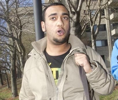 محمد باداود، يقيم في الشقة مع عبد الرحيم الحربي