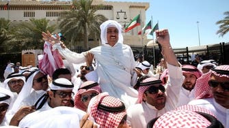 Kuwait opposition decries threat to revoke citizenship 