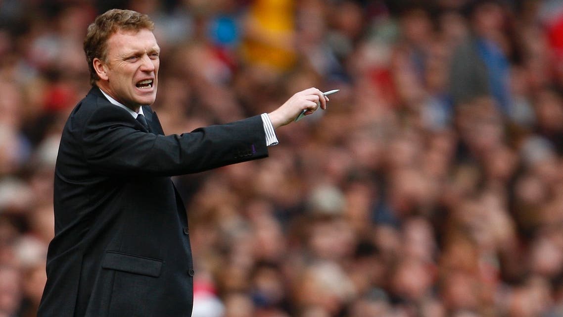 Everton manager David Moyes gestures during their English Premier League soccer match against Arsenal at the Emirates Stadium in London in this October 18, 2008 file photo. (reuters)