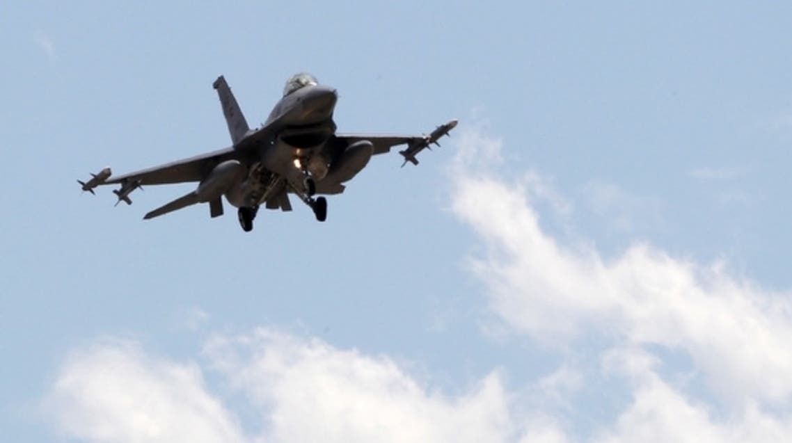 A Turkish F-16 fighter jet approaches the tarmac of Incirlik airbase in the southern Turkish city of Adana July 3, 2012. (Reuters)