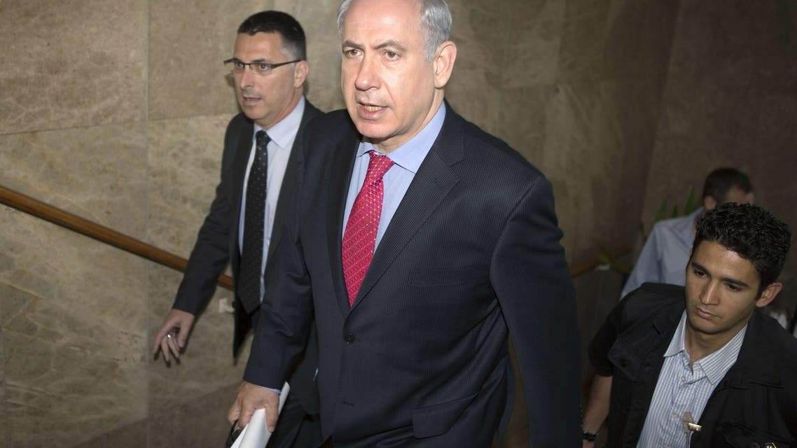 Israeli Prime Minister Benjamin Netanyahu arrives for the weekly cabinet meeting at his office on May 26 2013 in Jerusalem. AFP
