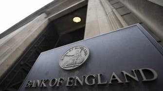 بنك إنجلترا يبقي برنامجه التحفيزي وسعر الفائدة دون تغيير
