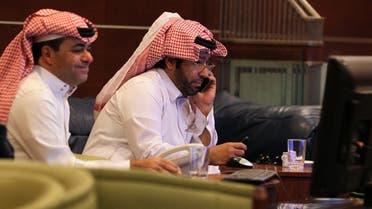 متعاملين في سوق الاسهم السعودية في الرياض بورصة
