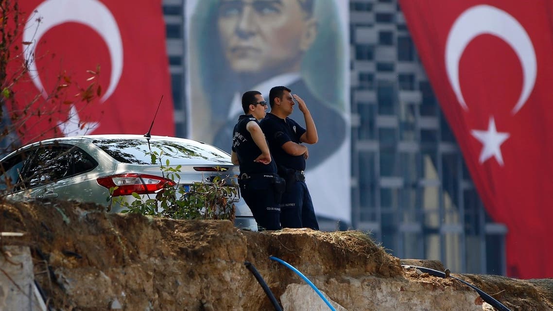 Turkish police guard the entrance of Gezi Park at Taksim Square in Istanbul June 17, 2013. (Reuters)