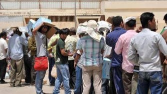 Around 2,000 illegal Yemeni workers leaving Saudi Arabia per day