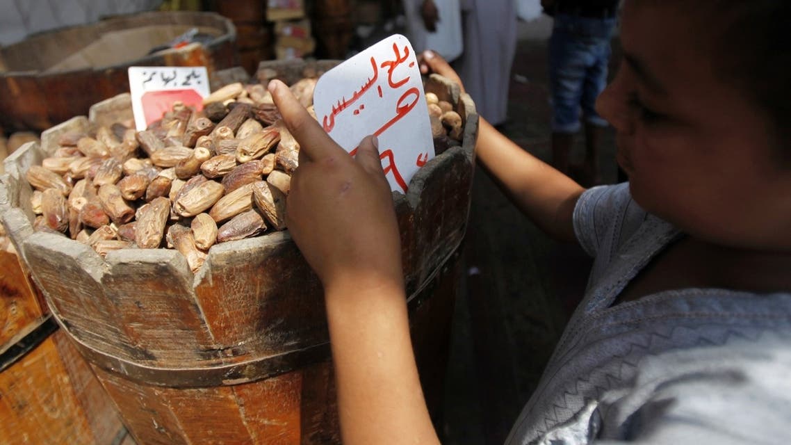 Egypt welcomes Ramadan with Sisi dates
