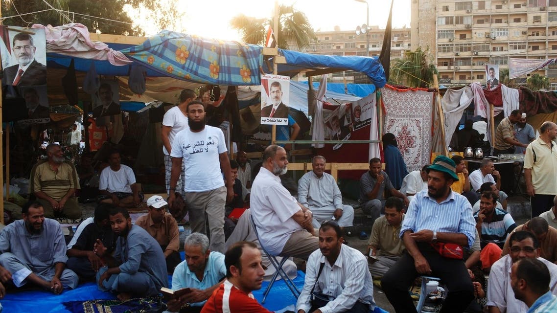 السجن المشدد 15 عاما بحق 59 إخوانيا في قضية فض رابعة
