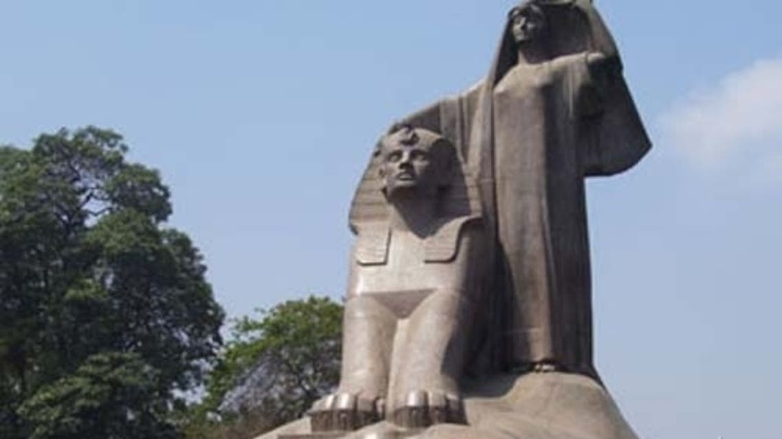تمثال نهضة مصر