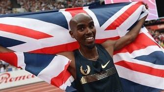 Farah wins 10,000 at worlds, on track for double
