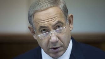 Israel to pay students to defend it online