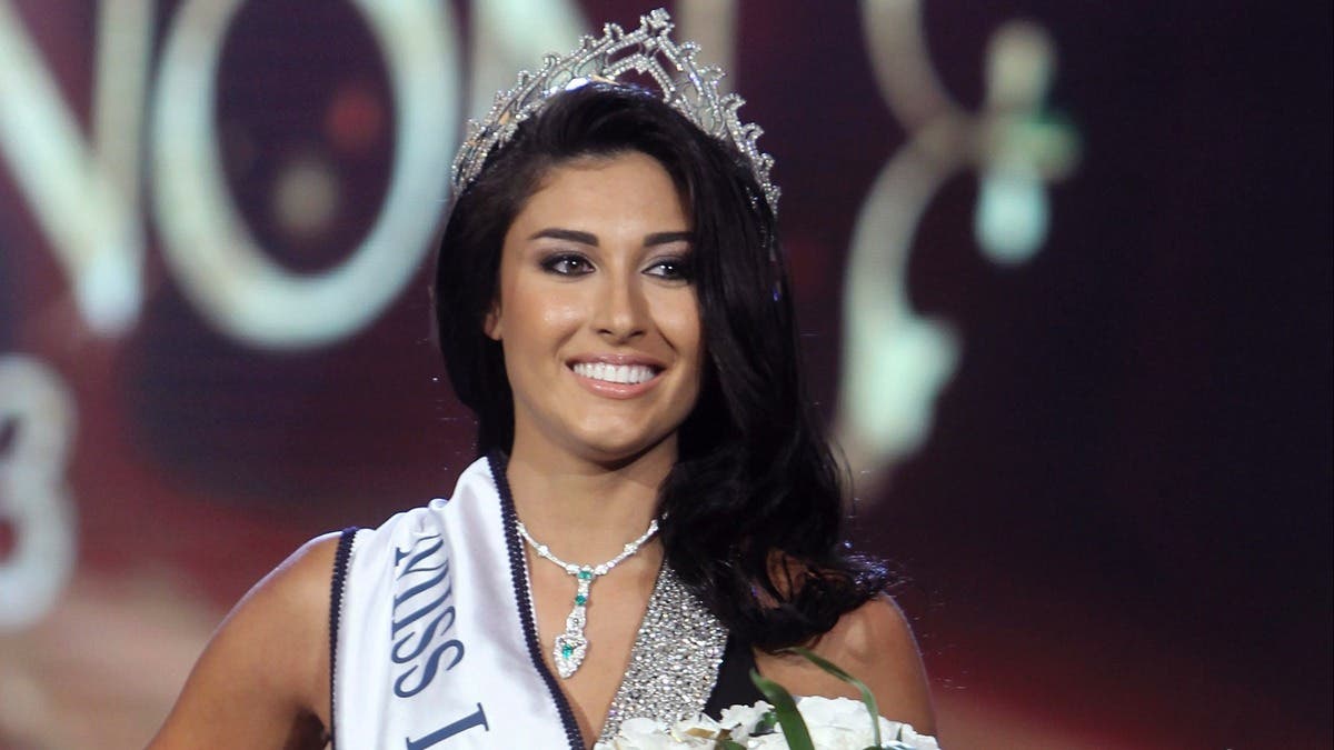 Мисс ливан. Мисс Ливан 2004. Мисс Ливан 2022. Miss Lebanon 2013. Салли Грейдж Мисс Ливан.