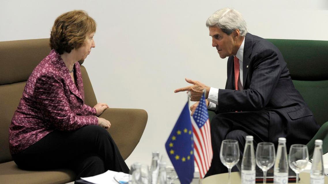U.S. Secretary of State John Kerry (R) meets with European Union High Representative Catherine Ashton (L) before a meeting of EU ministers of foreign affairs at the National Gallery of Art in Vilnius, September 7, 2013. (Reuters)