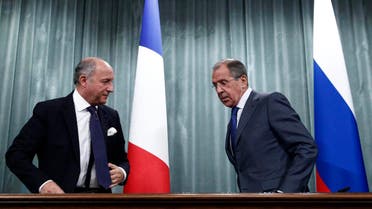 Russia's Foreign Minister Sergei Lavrov (R) and his French counterpart Laurent Fabius attend a news conference in Moscow, Sept. 17, 2013.  (Reuters)