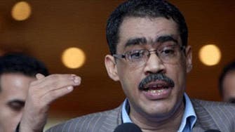 نقيب الصحافيين المصريين ينفي إغلاق صحيفة الإخوان