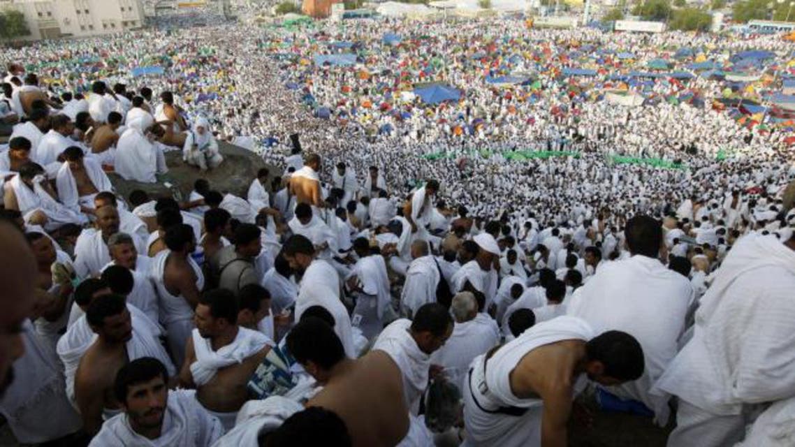 Pilgrims head towards Mount Mercy at the peak of the annual Hajj, on October 25, 2012. (Reuters