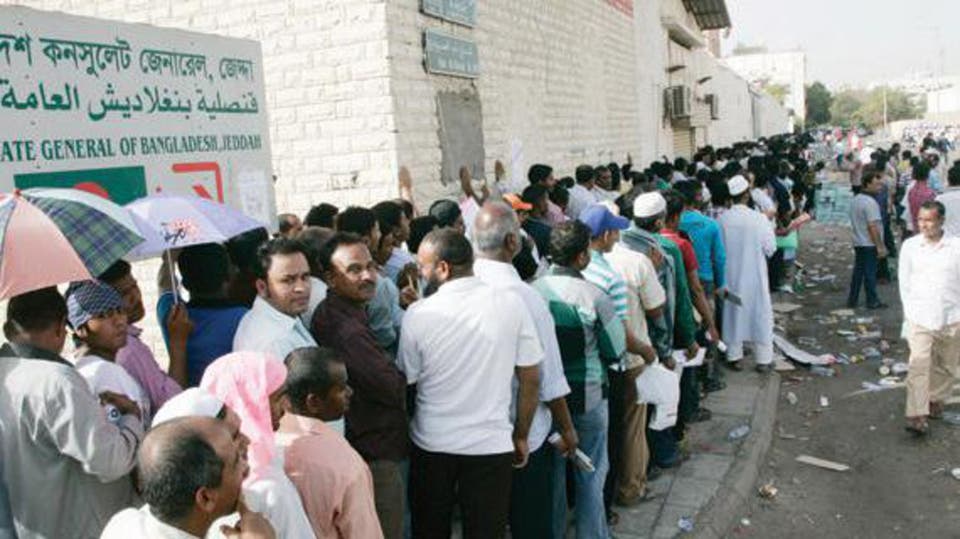 400 ألف عامل بنغالي على حافة الترحيل في السعودية