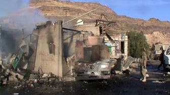 Suicide bomber kills 12 soldiers in south Yemen