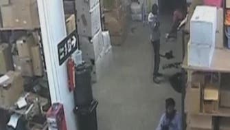 Video: Nairobi gunmen pray during mall attack