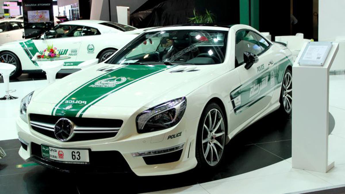 Mercedes dubai. Mercedes Dubai Police. Полиция Дубая Мерседес. Полиция Дубая ps8. Mercedes Benz SLS белый Дубай.