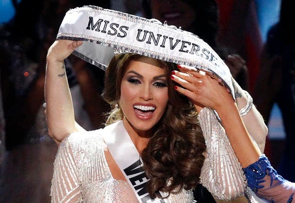 Miss Venezuela Gabriela Isler reacts as she is given the winner's sash after winning the Miss Universe pageant at the Crocus City Hall in Moscow Nov. 9, 2013. (Reuters)
