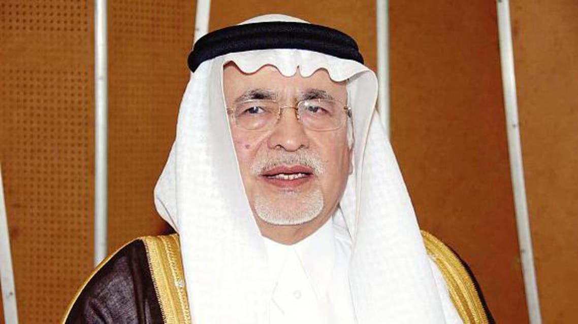 الدكتور عبدالعزيز خوجة