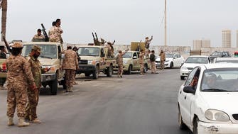 الجيش الليبي يتقدم في بنغازي والحوار مؤجل