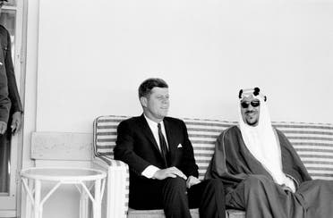 King of Saudi Arabia Saud bin Abdul-Aziz Al Saud and President John F. Kennedy arrive at the White House via United States Army helicopter from Andrews Air Force Base, Maryland on Feb. 13, 1962. (Photographer:Rowe, Abbie. Via: www.jfklibrary.org)