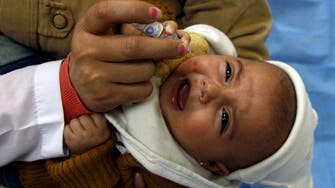 Children in Syria and Pakistan receive polio vaccinations 