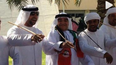 Argentinian football legend Diego Maradona was spotted in the UAE dressed in a white outfit and dances to local music. (Photo courtesy of www.albayan.ae)
