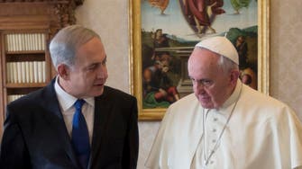 Netanyahu gives pope book by father on Inquisition